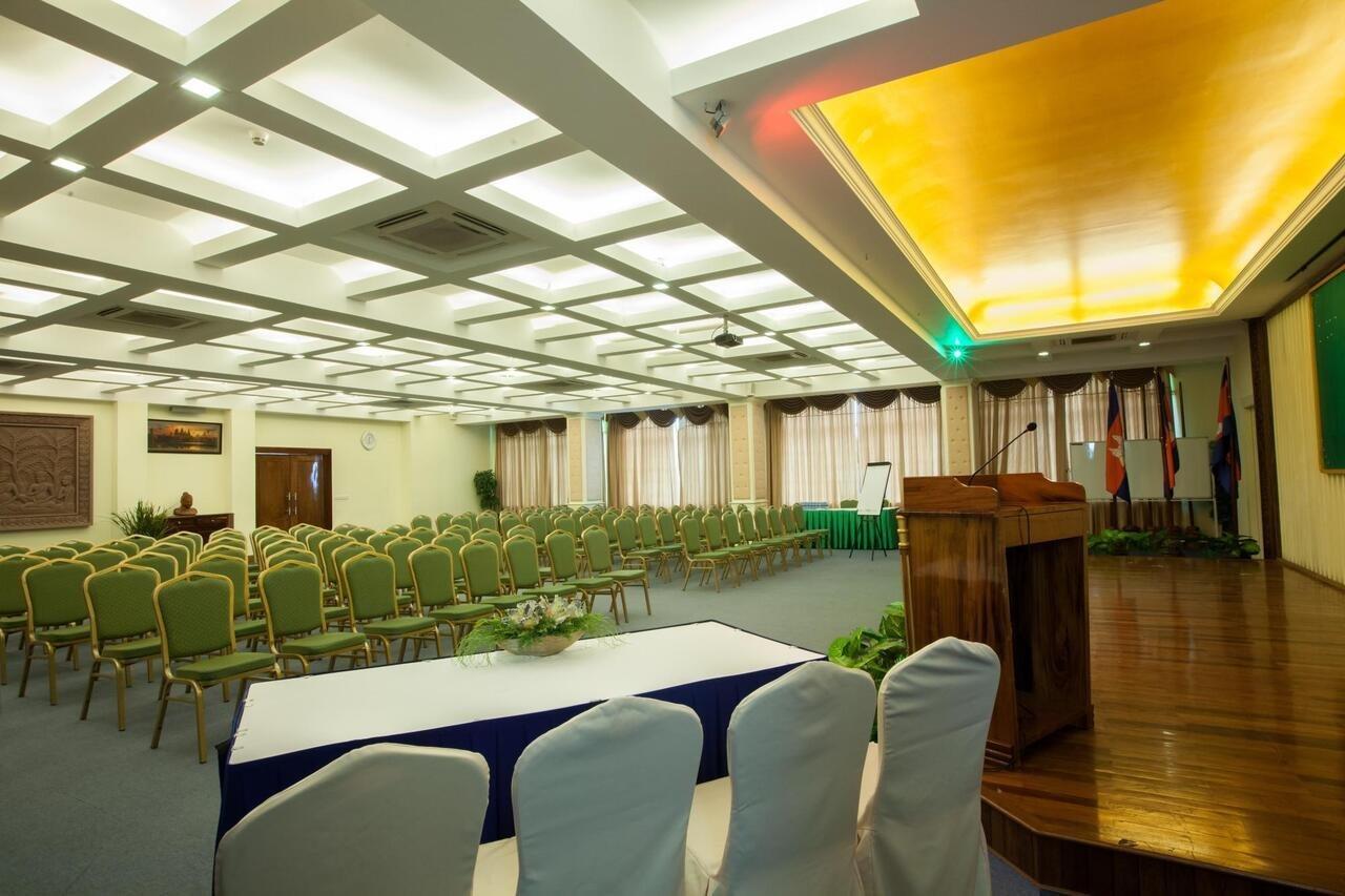 Green Palace Hotel Phnom Penh Dış mekan fotoğraf