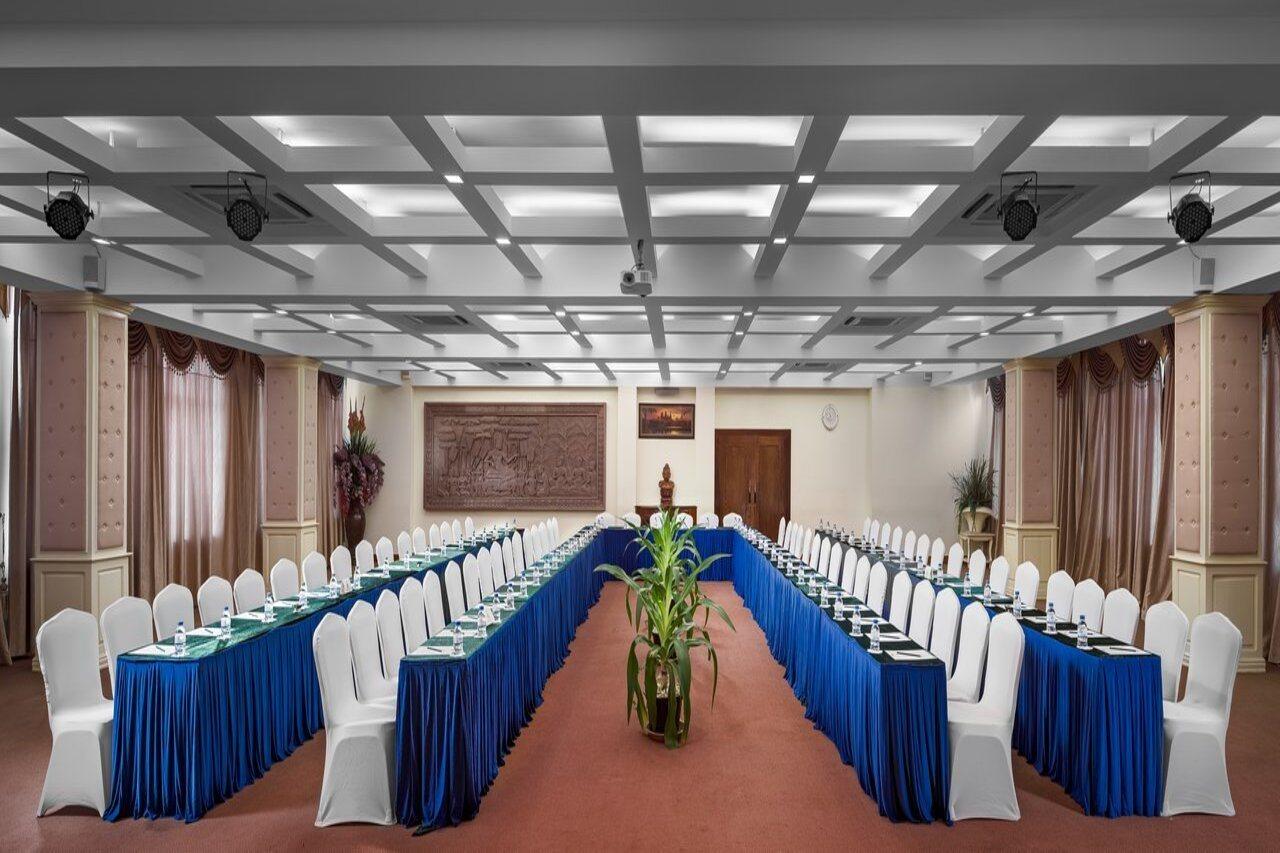 Green Palace Hotel Phnom Penh Dış mekan fotoğraf