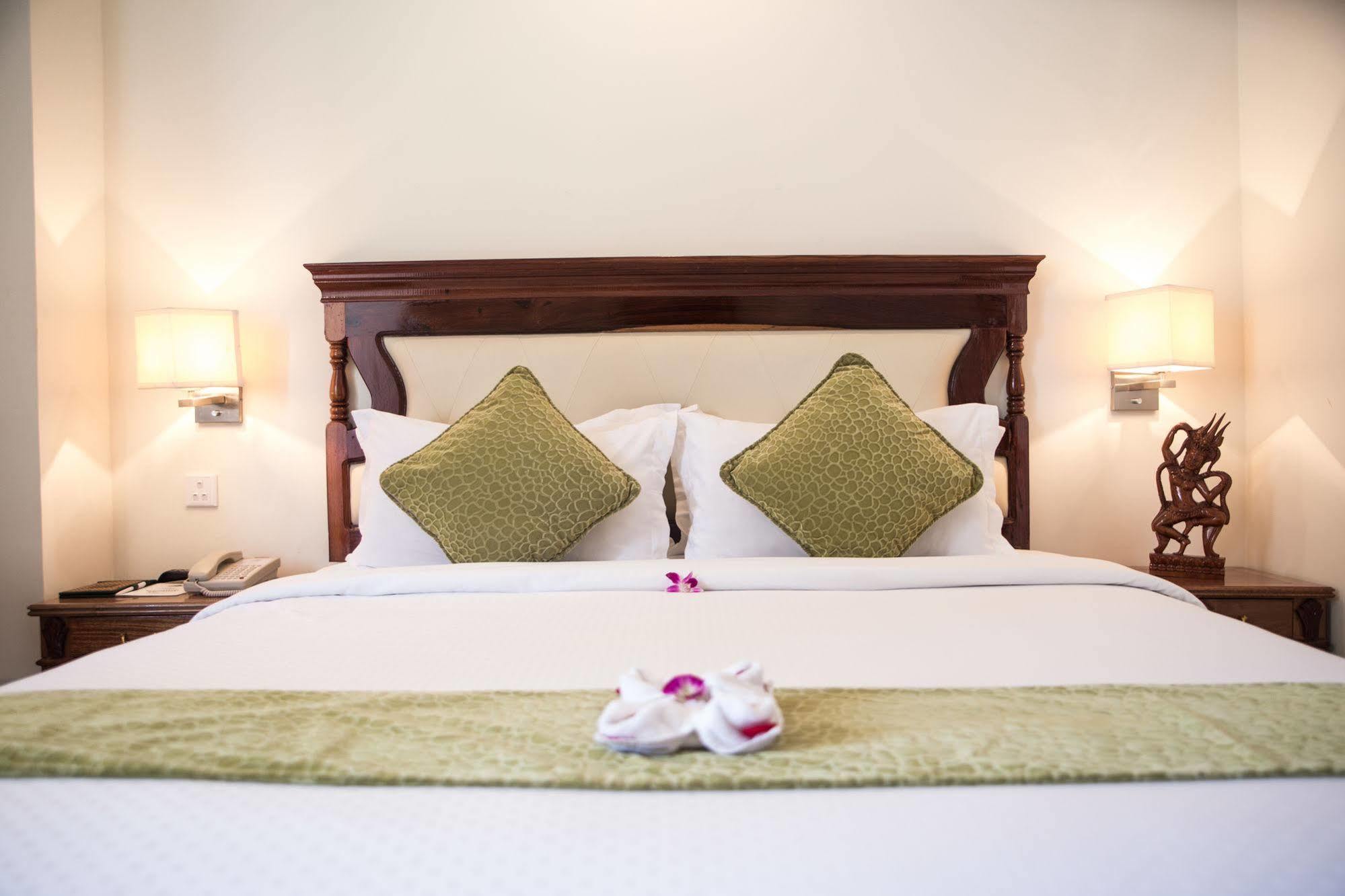 Green Palace Hotel Phnom Penh Dış mekan fotoğraf