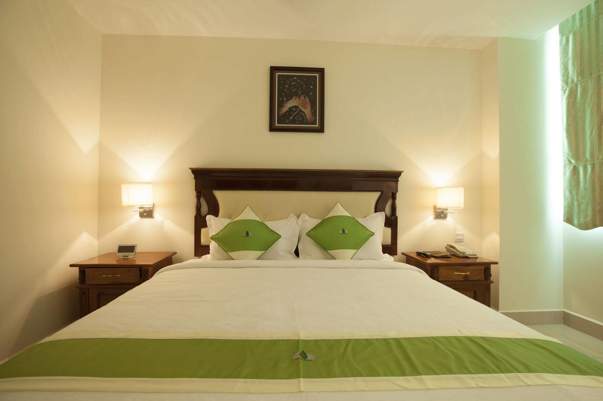 Green Palace Hotel Phnom Penh Dış mekan fotoğraf