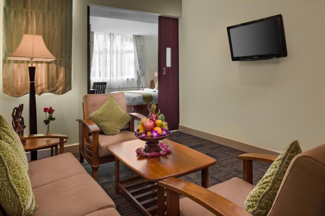 Green Palace Hotel Phnom Penh Dış mekan fotoğraf